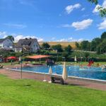Schwimmbad 5 min Fußweg entfernt